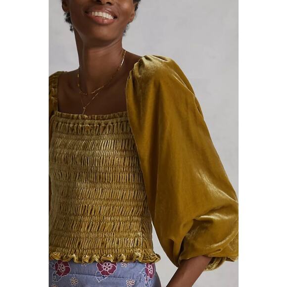 Anthropologie Tops - Anthropologie Puff Sleeve Velvet Blouse Size Medium Golden
